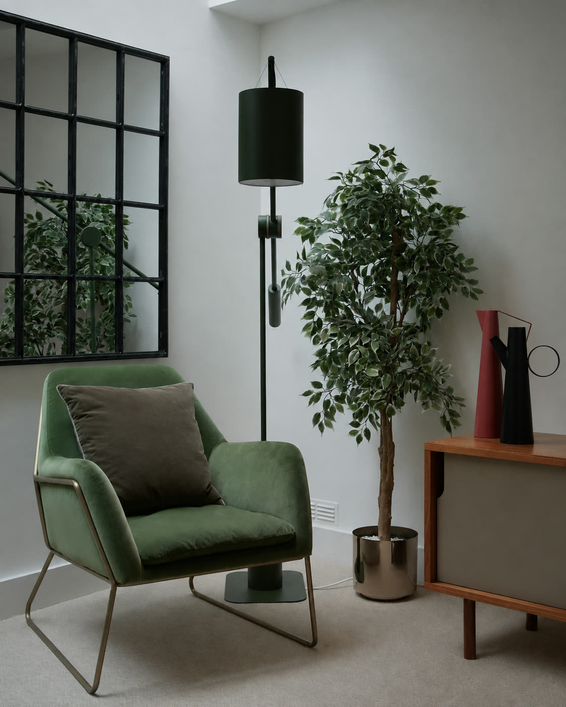 The same corner with the lamp switched off